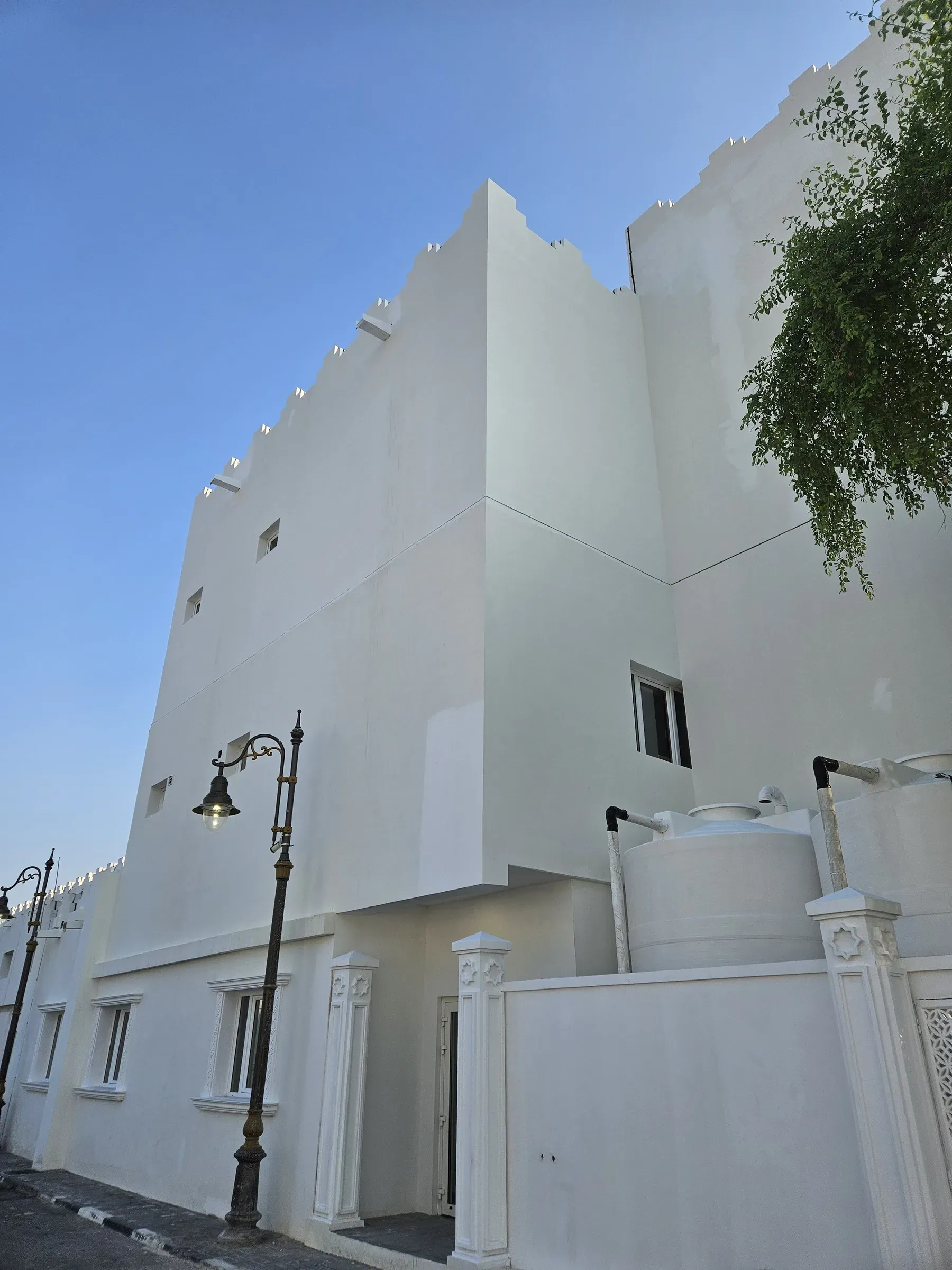 Buildings, detail 3