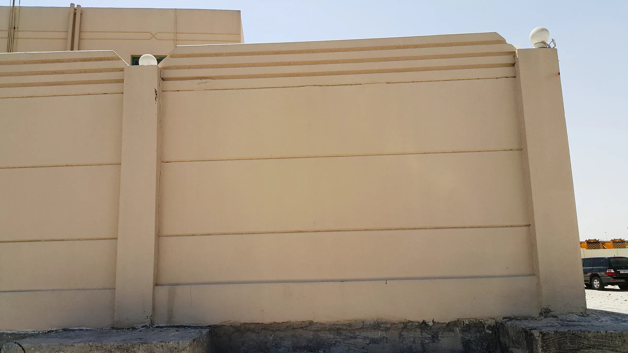 Boundary walls, detail 1